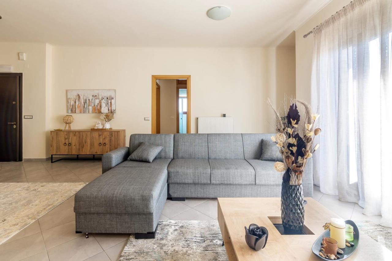 Zephyrus Cityscape Condo,By Idealstay Experience Heraklion Exterior foto